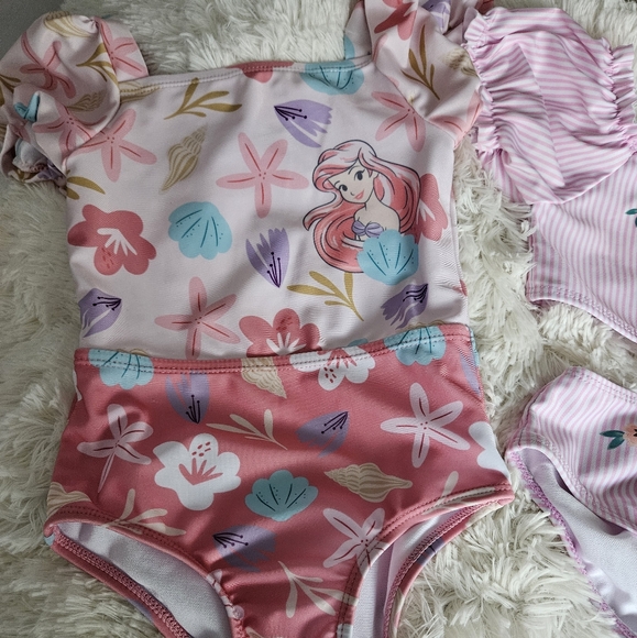Disney Girls Swimsuits Sz 4t - Picture 2 of 5